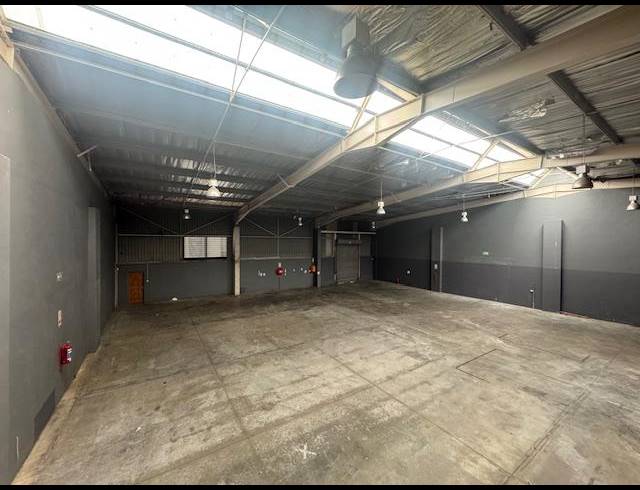 INDUSTRIAL PROPERTY TO RENT IN GREENBUSHES